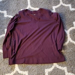 Cokd shoulder long sleeve shirt